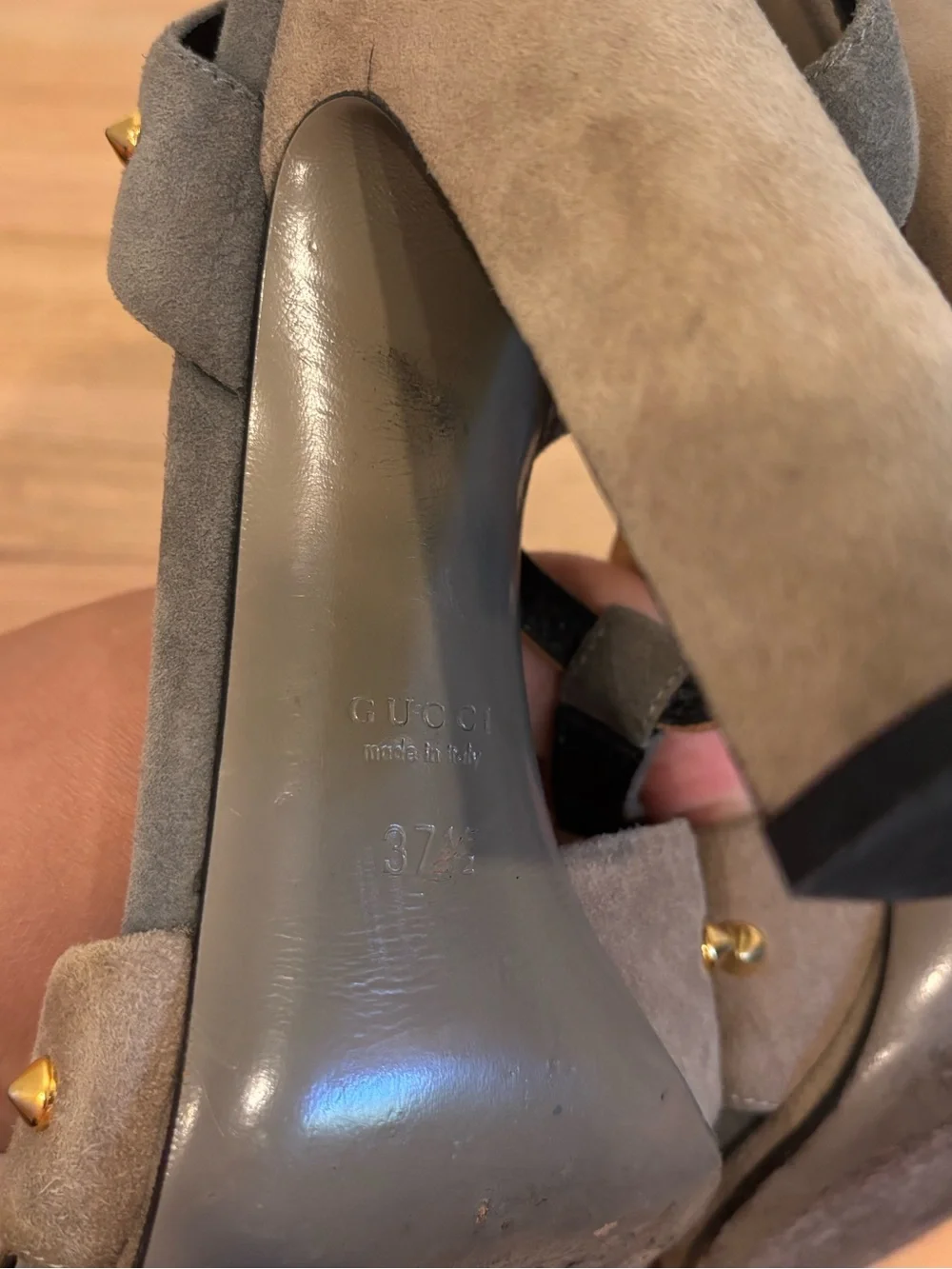 Gucci Jacqueline suede studded T-strap sandals size 37.5